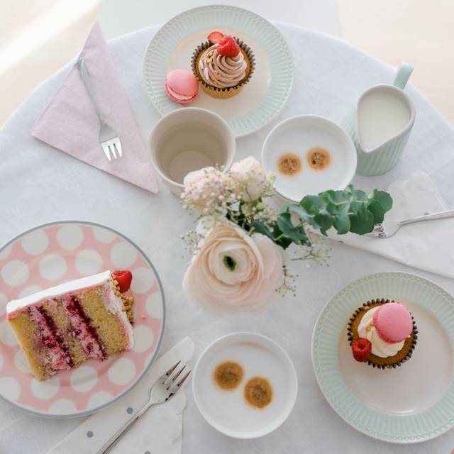 Dessert Hochzeitstisch Torten Cafe